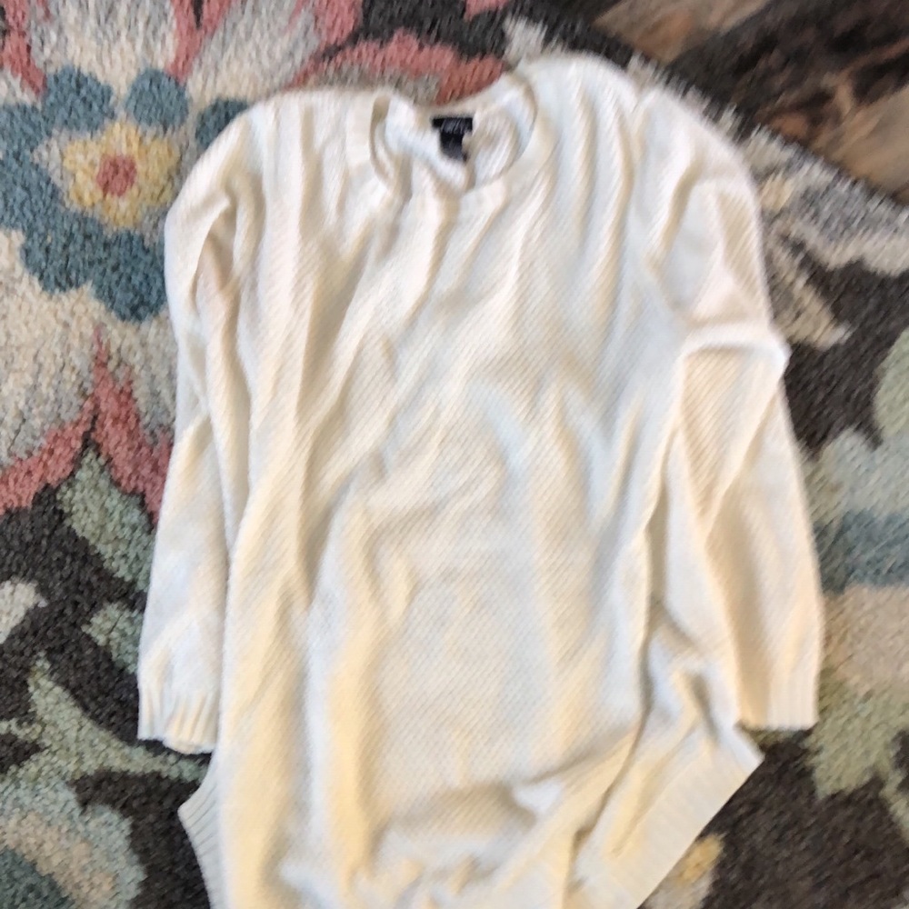 Sizes Large/Mediums. - image 2